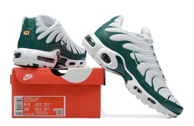 Air Max Plus TN 1 x Lacoste