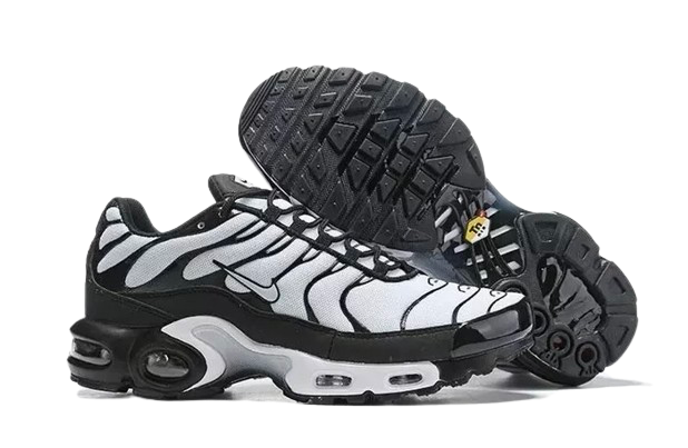 Air Max Plus TN 1 “Oreo”